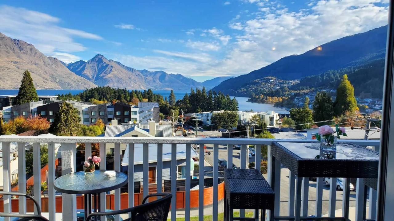Central Lakeview Apartment With Amazing Rooftop 镇上湖景三室套房 Queenstown Kültér fotó